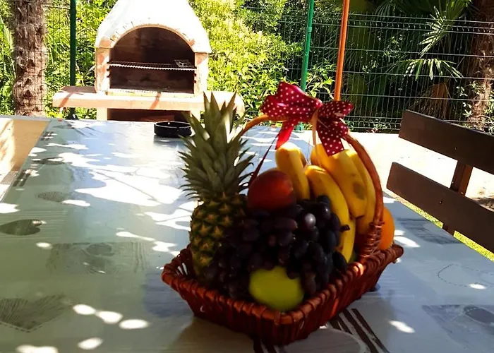 דירה Mary's Garden אופטיה